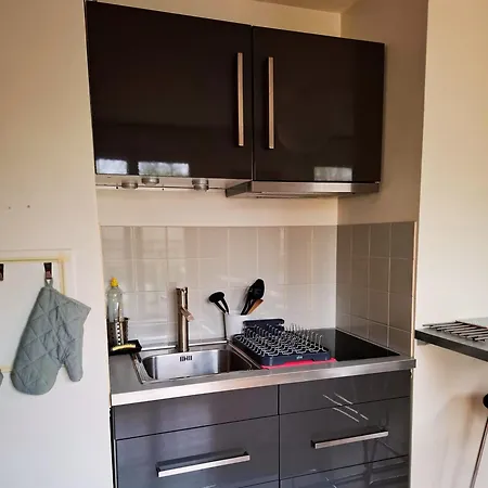 2 Pers Avec Parking Proche Versailles Paris